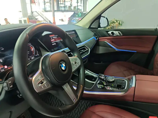 BMW X5 — Фото автомобиля 7