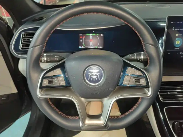 BYD Qin PLUS — Фото автомобиля 10