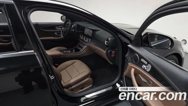 Mercedes-Benz E-Class W213 — Фото автомобиля 17