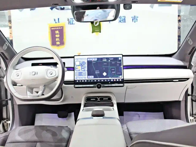 Changan Qiyuan A06 — Фото автомобиля 10