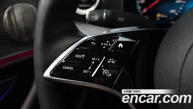 Mercedes-Benz E-Class E-класс W213 E350 4MATIC Avantgarde — Фото автомобиля 30