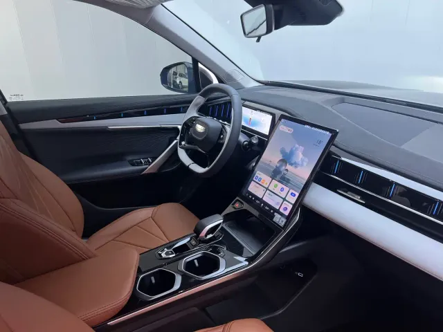 Geely Boyue L — Фото автомобиля 8