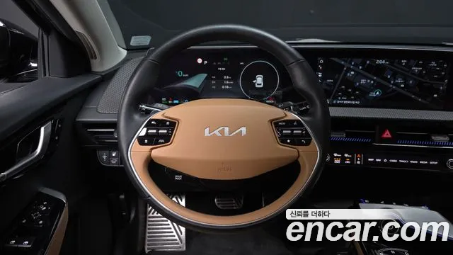 Kia EV6 — Фото автомобиля 12