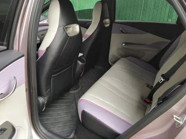 BYD Dolphin — Фото автомобиля 11