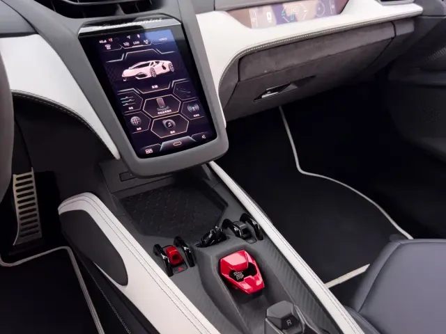 Lamborghini Revuelto — Фото автомобиля 29