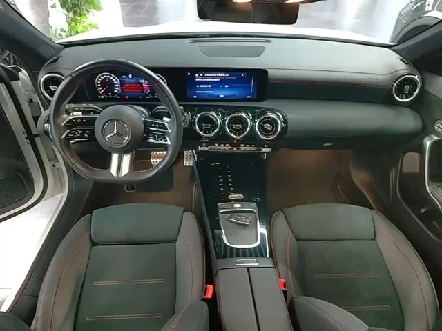 Mercedes-Benz CLA-Class — Фото автомобиля 9