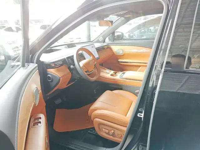 GAC Trumpchi Xiangwang S7 — Фото автомобиля 14