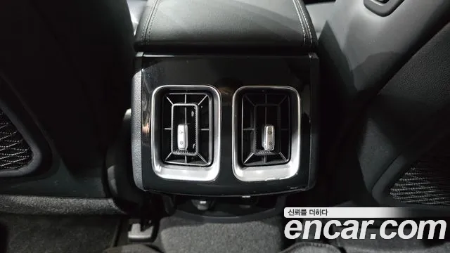 Kia Sorento Sorento 4-е поколение Дизель 2.2 2WD — Фото автомобиля 28