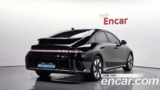 Hyundai Ioniq 6 — Фото автомобиля 2