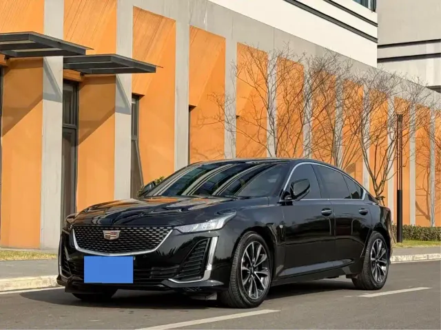 Cadillac CT5 — Фото автомобиля 2
