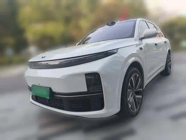 Фотография автомобиля — Li Auto L7