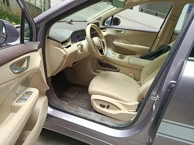 Shangjie SUV — Фото автомобиля 15