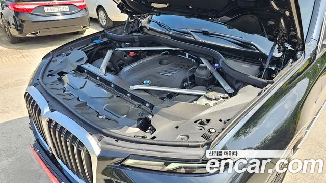 BMW X7 — Фото автомобиля 6