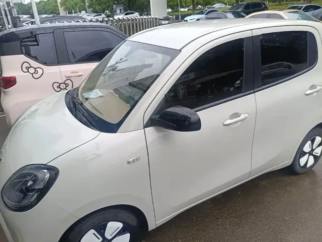 Wuling Hongguang Mini EV — Фото автомобиля 2