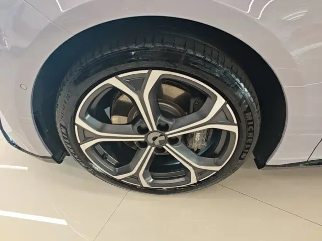 Nio ET5 Touring — Фото автомобиля 22