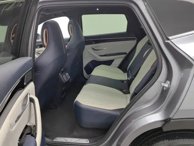 BYD Song PLUS — Фото автомобиля 15