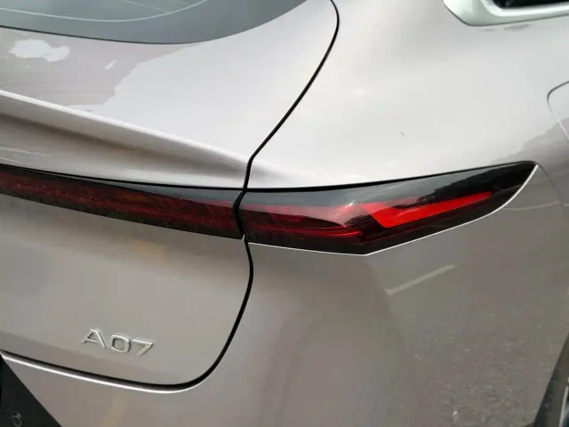 Changan Qiyuan A07 — Фото автомобиля 12