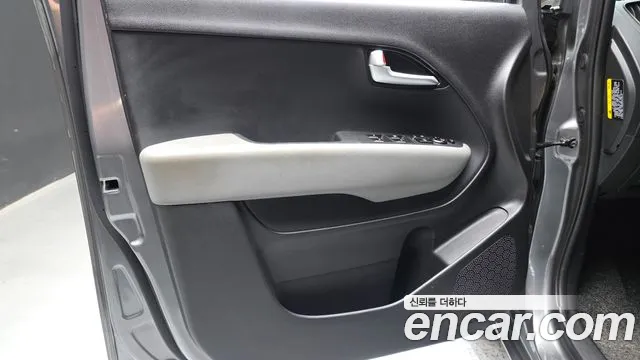 Kia RAY Новый Kia Ray Signature — Фото автомобиля 24