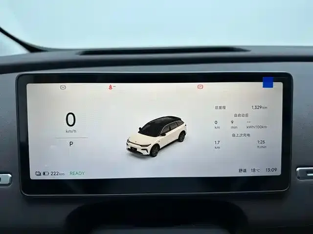 Leapmotor C11 — Фото автомобиля 11