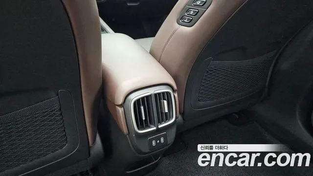 Hyundai Ioniq6 Long Range AWD — Фото автомобиля 28