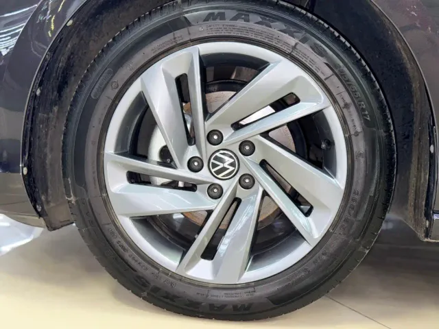Volkswagen Lamando — Фото автомобиля 22