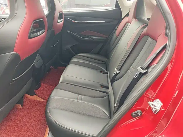 Changan Oushang X5 — Фото автомобиля 16
