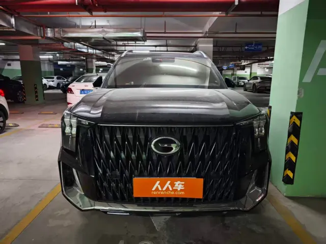 GAC Trumpchi GS8 — Фото автомобиля 2