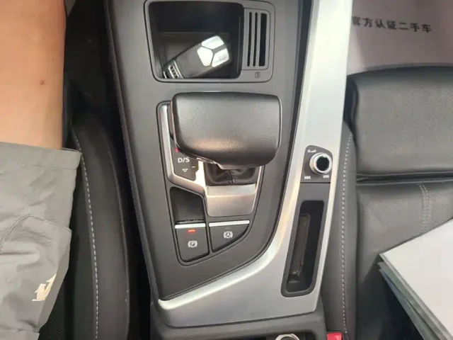 Audi A4L — Фото автомобиля 20