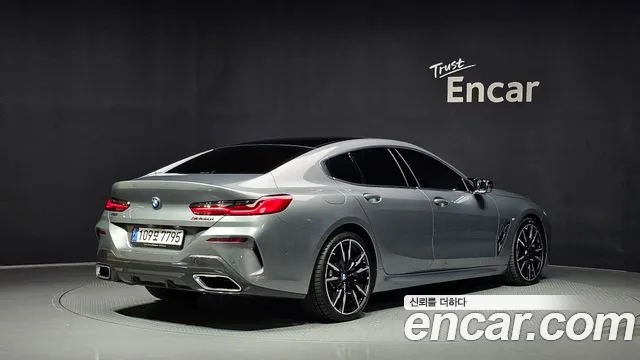 BMW 8 Series G15 — Фото автомобиля 2