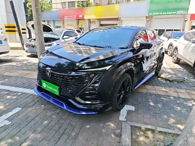 Фотография автомобиля — Changan UNI-T