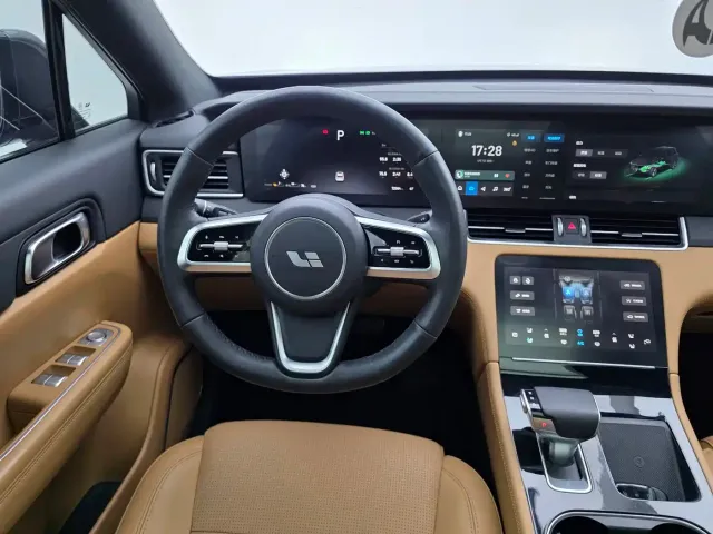 Li Auto ONE — Фото автомобиля 14