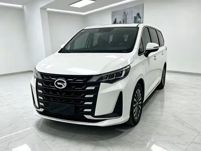 GAC Trumpchi M6 — Фото автомобиля 2