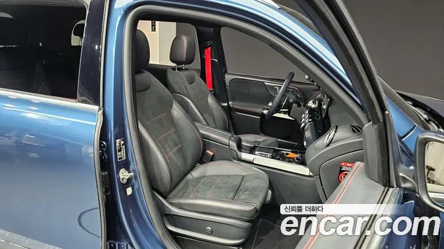Mercedes-Benz GLB-Class — Фото автомобиля 12