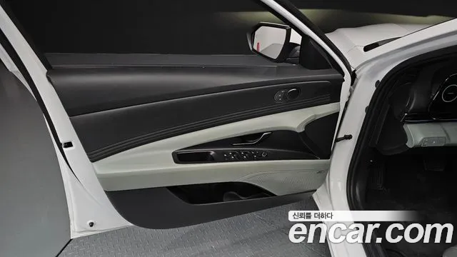 Hyundai AVANTE Новый Avante (CN7) — Фото автомобиля 23