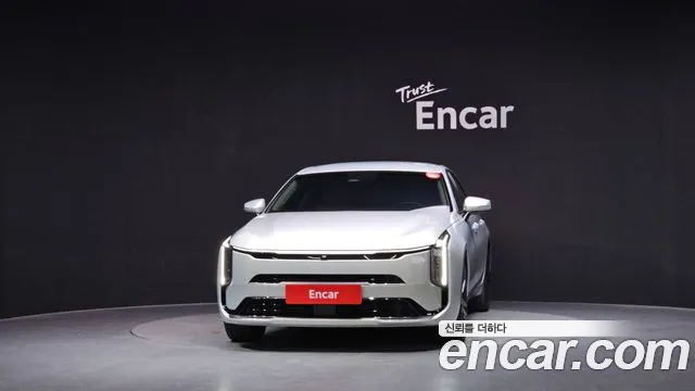 Kia K8 — Фото автомобиля 3