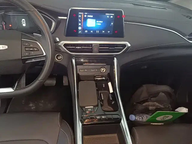 Maxus G50 — Фото автомобиля 8