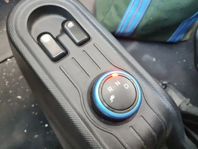 Wuling Hongguang Mini EV — Фото автомобиля 10