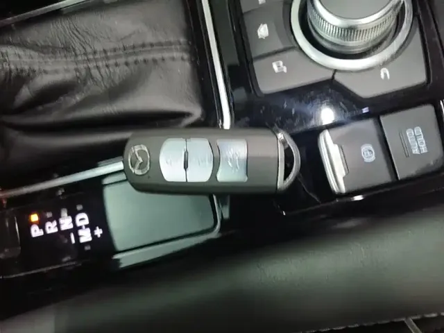 Mazda Atenza — Фото автомобиля 8