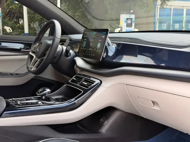 BYD Qin PLUS — Фото автомобиля 13