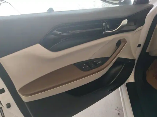 BYD Qin PLUS — Фото автомобиля 7