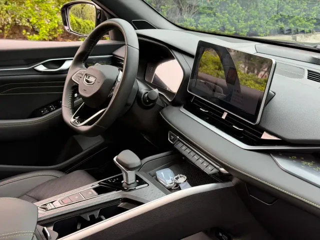 Geely Xing Rui 2023 1.5TD Soaring Edition — Фото автомобиля 21