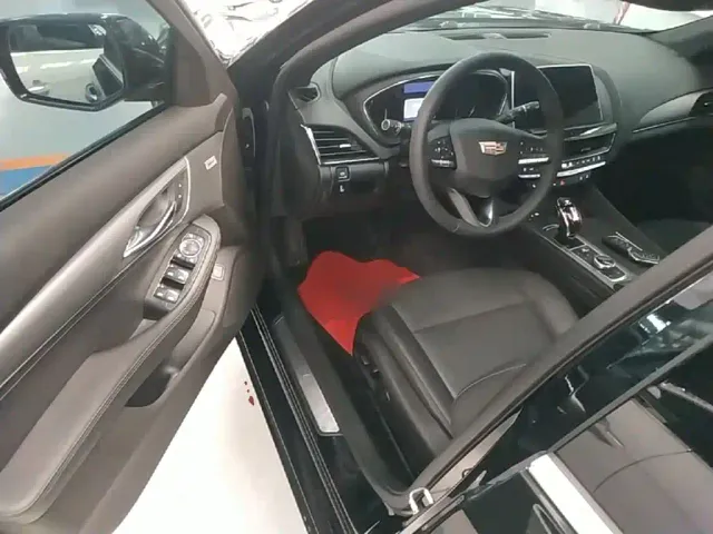 Cadillac CT5 — Фото автомобиля 15