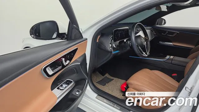 Mercedes-Benz E-Class W214 — Фото автомобиля 15