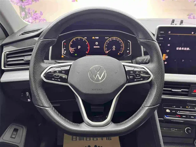 Volkswagen Tiguan L — Фото автомобиля 14