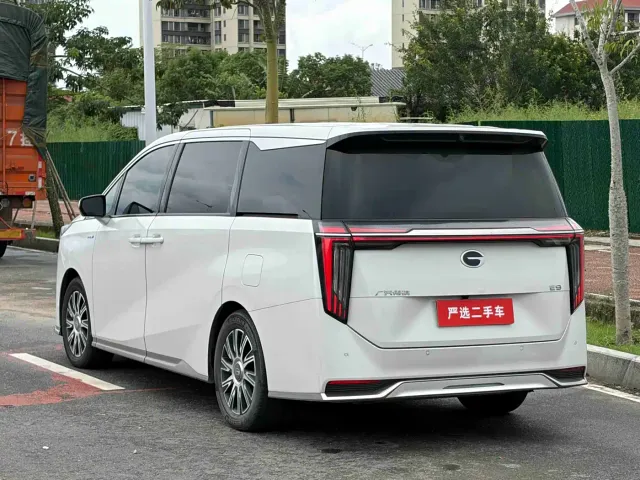 GAC Trumpchi E9 — Фото автомобиля 7