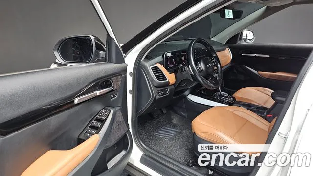 Kia Seltos Новый Seltos Бензин 1.6 турбо 2WD — Фото автомобиля 10