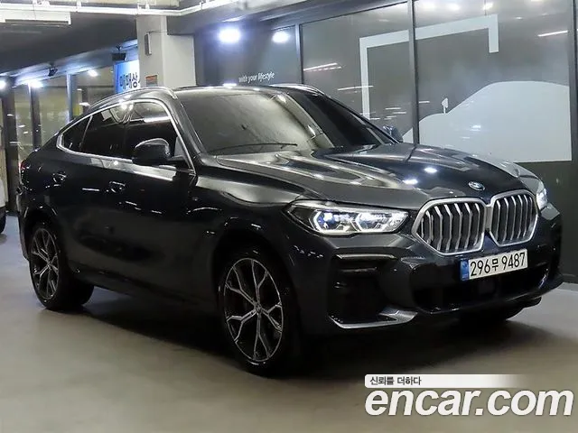 Фотография автомобиля — BMW X6 G06