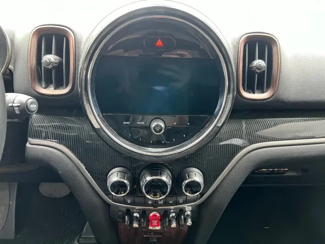 MINI Hatch — Фото автомобиля 15