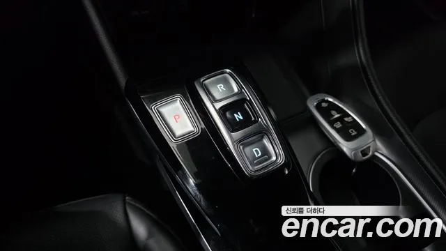 Hyundai Sonata — Фото автомобиля 9