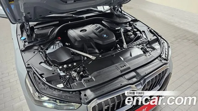 BMW 5-Series — Фото автомобиля 6
